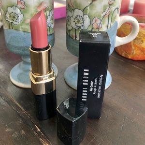 Bobbi Brown Makeup - Bobbi Brown New in box lipstick Bobbi Brown Makeup - Bobbi Brown New in box lipstick